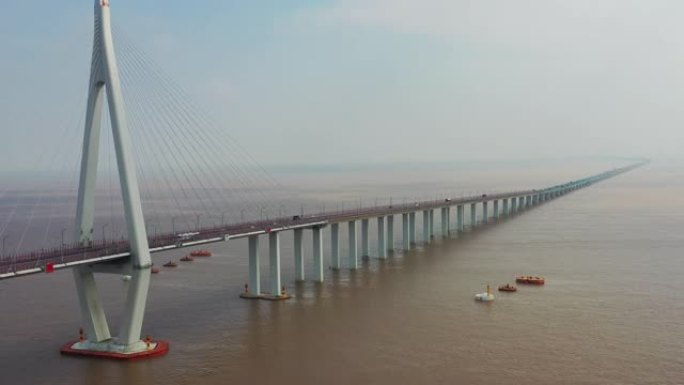 海上桥梁铁路桥，长江桥城市风光跨江大桥