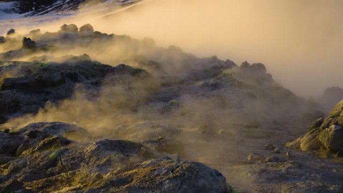 地球，火山活动，地热区，喷气孔火山沸腾泥罐，冰岛。