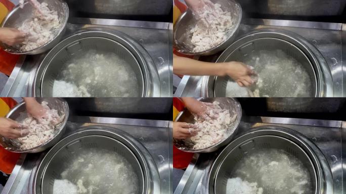 中国福建省福州市厨师烹饪鱼片汤