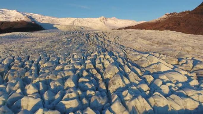 飞越冰岛的冰川宣传片航拍旅行