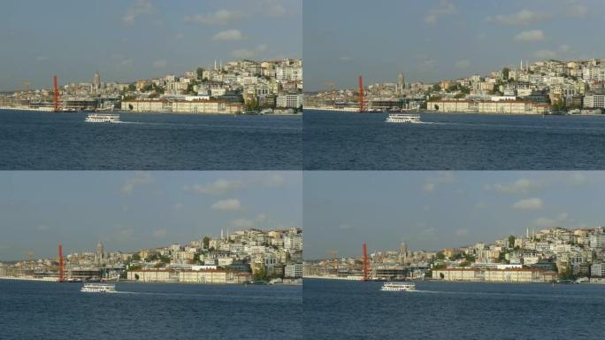 从船上的博斯普鲁斯海峡对伊斯坦布尔旧城的美丽景色