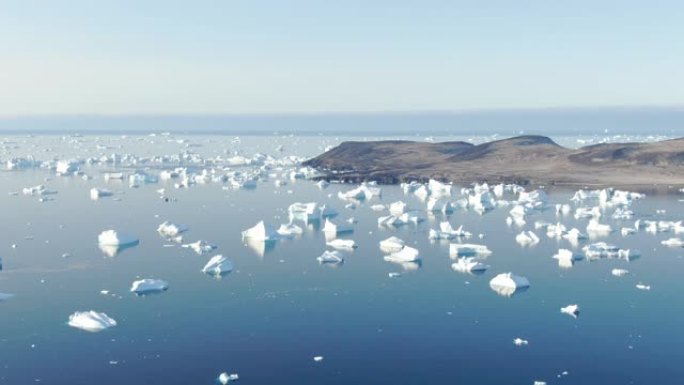 格陵兰岛萨维西维克地区的慢速空中无人机雄伟景观
