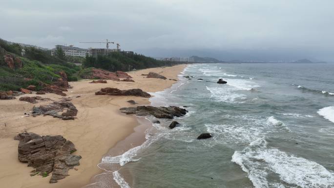 航拍海南陵水县富力湾海景美景