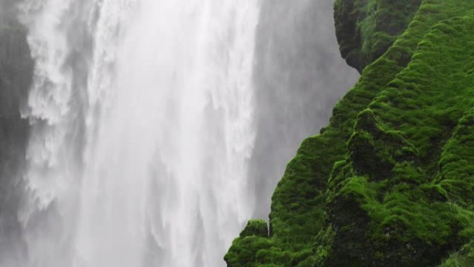 瀑布。冰岛强大而美丽的瀑布