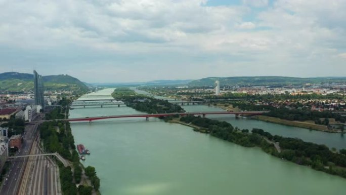 维也纳城市上空飞行晴天河湾航空全景4k奥地利