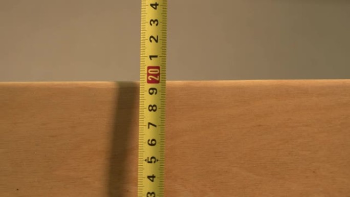 测量木制