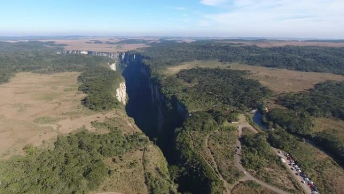 空中场景中的奇妙峡谷巴西南坎巴拉峡谷Itaimbezinho。