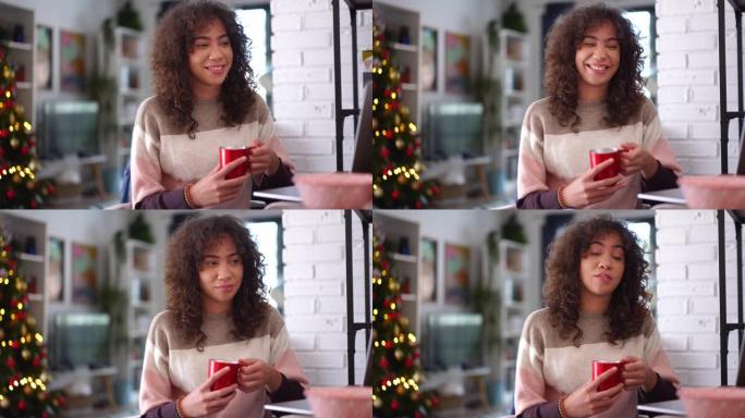 大流行期间，十几岁的女孩在圣诞节期间从宿舍与家人进行视频聊天