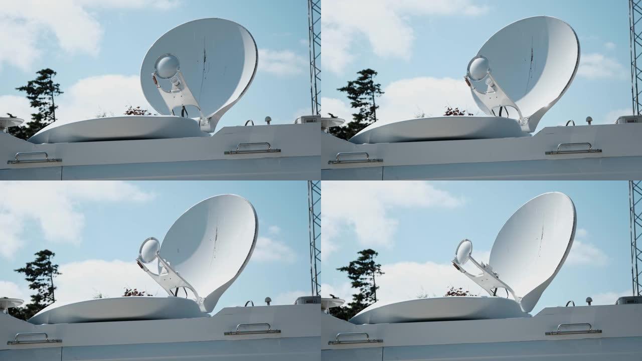 用于电视直播的卫星电视车，现代卫星连接发射器，新闻天线警告信标，技术设备