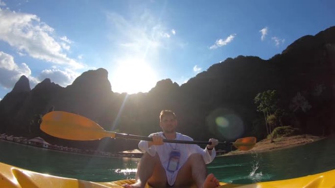 在泰国旅行。水上漂流单人橡皮艇水上记录