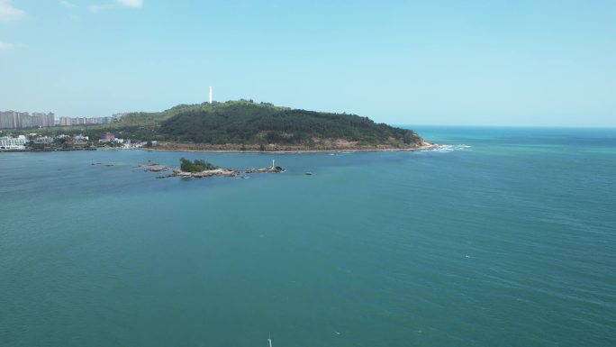 航拍海边海岸线赤岭风景区