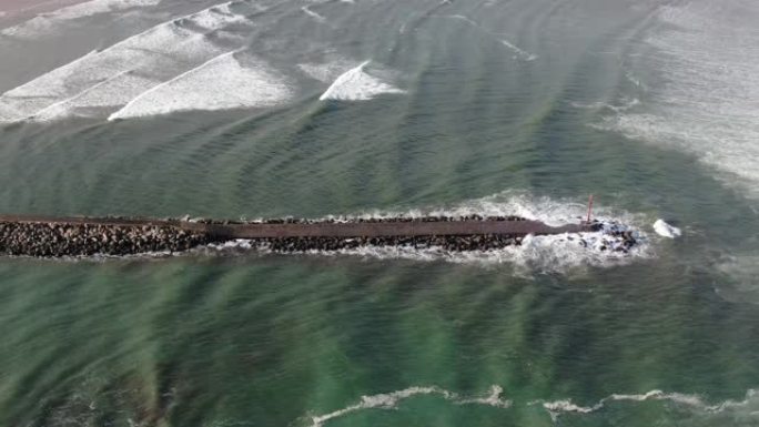 海浪撞击波波潮汐潮水潮起潮落海景俯拍俯视