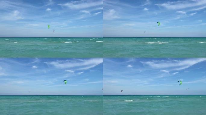 加勒比海上的风筝冲浪