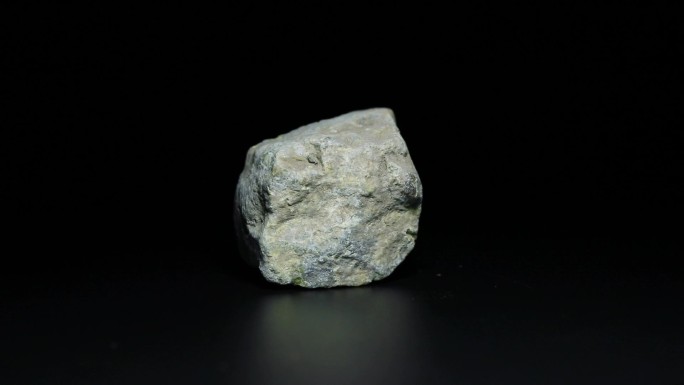 硼镁石原石岩矿化石标本