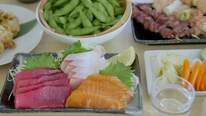 什锦日本居酒屋餐厅美食形象