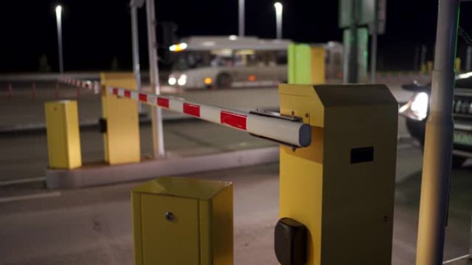 自动安全系统停车吊杆障碍停车场系统夜间大门