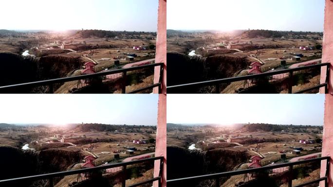 印度印多尔帕塔帕尼瀑布的风景