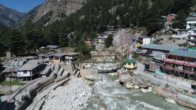 北阿坎德邦和印度Gangotri村的天空