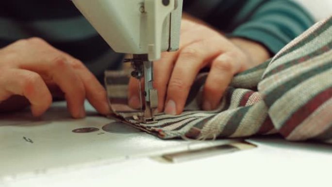 用缝纫机裁缝布料缝纫干活工艺