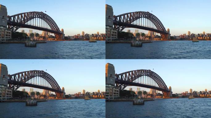 悉尼海港大桥，前景为渡轮，悉尼地标，新南威尔士州，澳大利亚