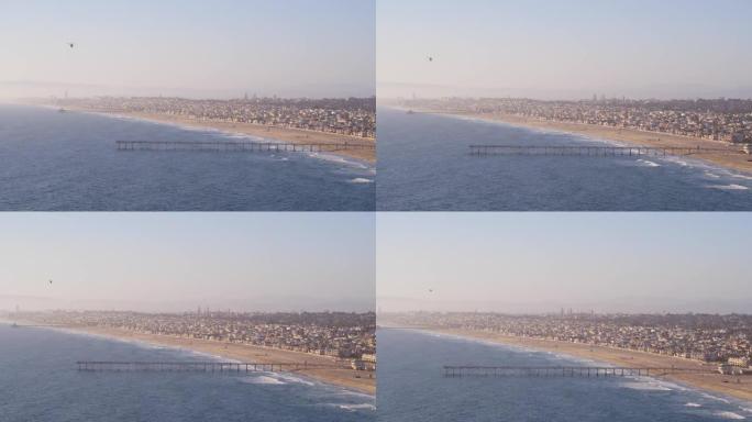 空中无人机的洛杉矶码头和海滩