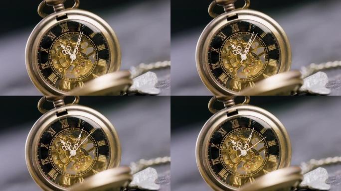 古董旧怀表表盘特写。老式时髦时钟测量时间。