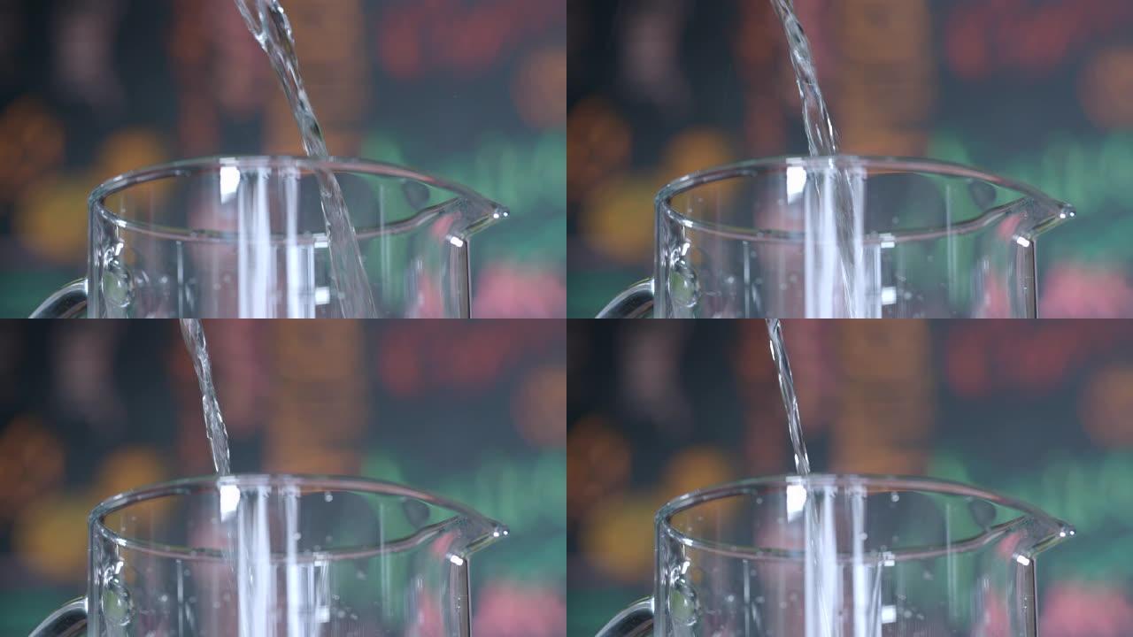 准备排毒水玻璃杯水杯倒入水