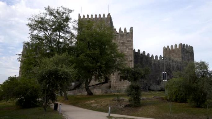 吉马良斯城堡和公园，在葡萄牙