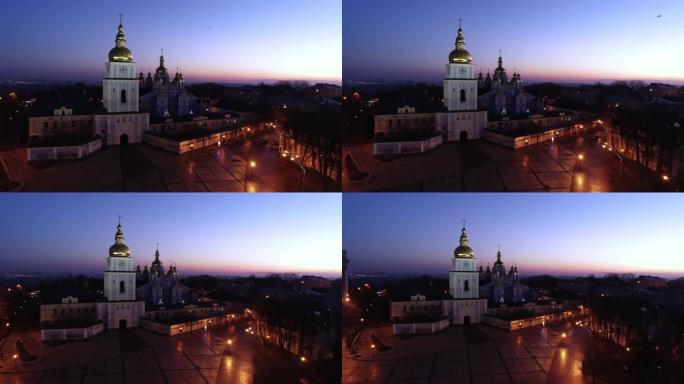 夜间的圣米迦勒主教座堂和圣索菲亚主教座堂鸟瞰图
