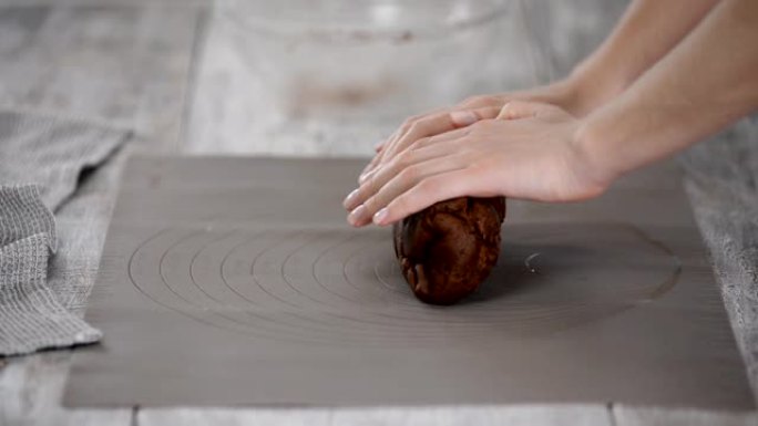 手做巧克力饼干面团。