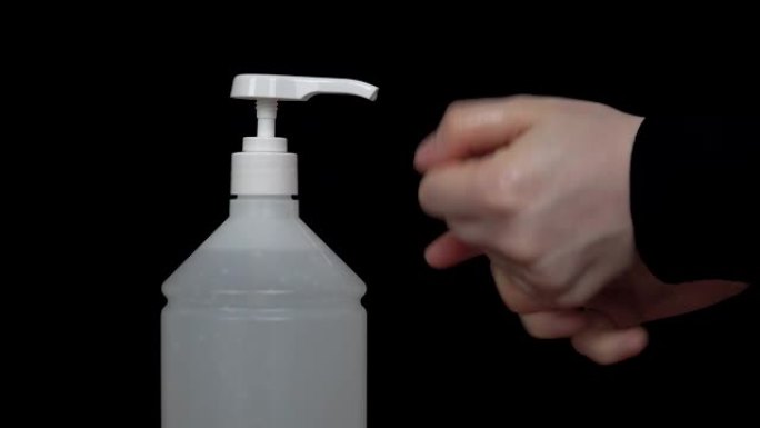使用酒精凝胶可以清洁和清除细菌的人的手