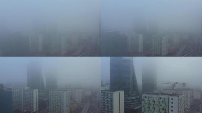 华沙市中心的烟雾无人机镜头