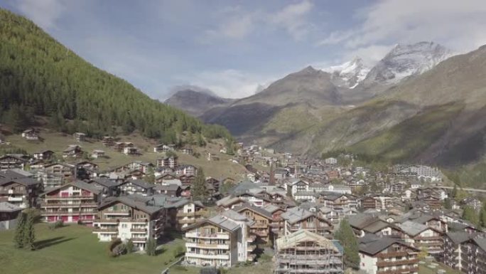瑞士的Saas费用无人机拍摄