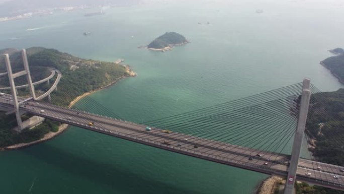 香港空中v163在汲水门大桥旁低飞