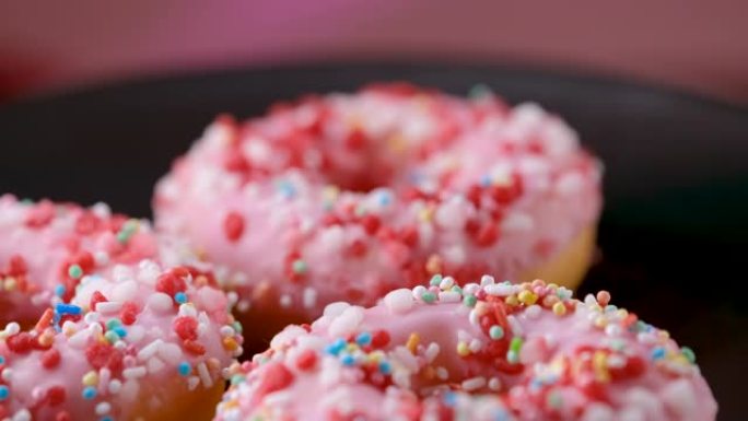 彩色洒粉色甜甜圈-滑动镜头