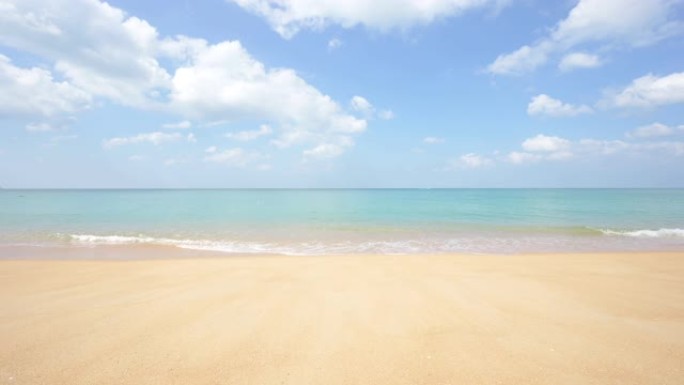 普吉岛海滩海，夏天在阳光下可以看到海滩海。在泰国普吉岛的麦考海滩。