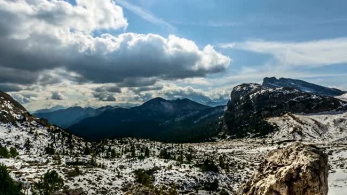 意大利北方白云岩山的美丽景色，4k延时视频。