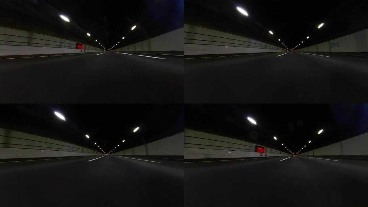 高速公路上的夜间驾驶 | 隧道