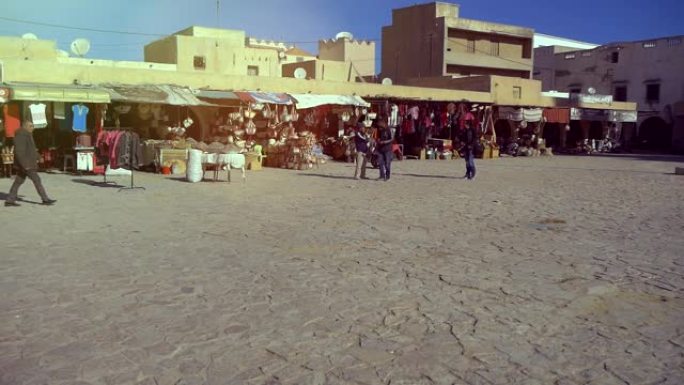 阿拉伯小城的传统集市广场