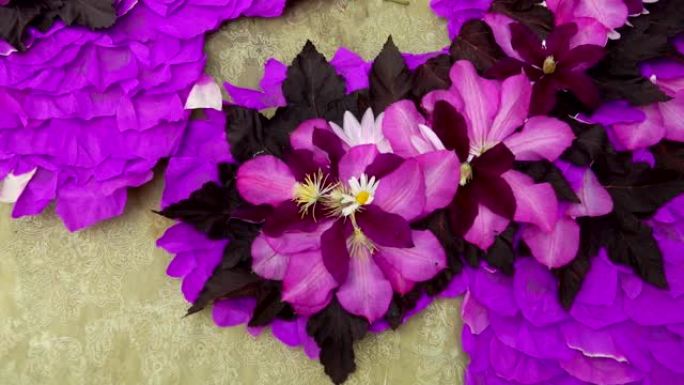 花店制作紫色花瓣的成分