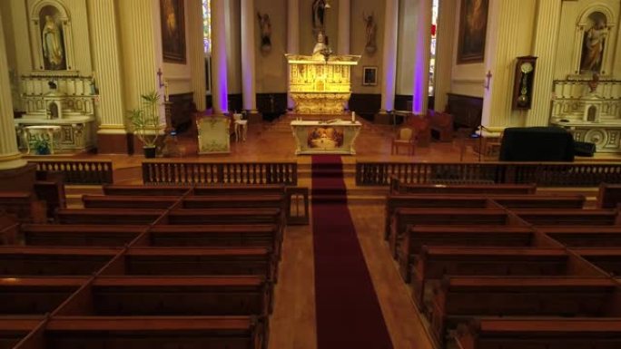 无人机宗教艺术加拿大魁北克教堂内的教堂祭坛