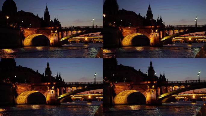 晚上的巴黎。塞纳河两岸，照明桥梁。