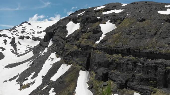 康吉里奥国家公园的内华达山脉火山山坡