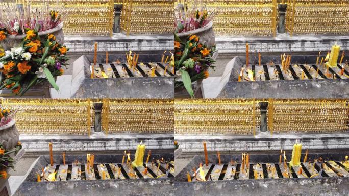 寺庙里的蜡烛祭品。