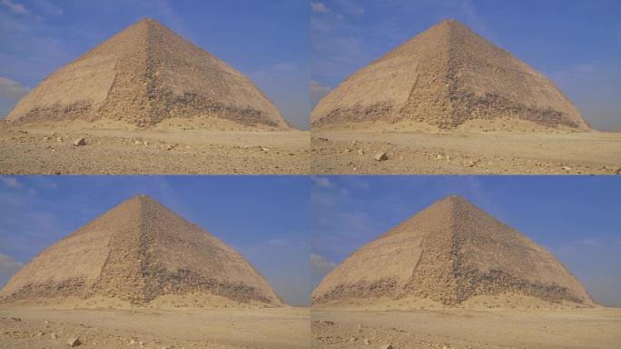 本特金字塔 (Bent Pyramid) 是一座古埃及金字塔，位于开罗以南约40公里的达舒尔皇家墓地