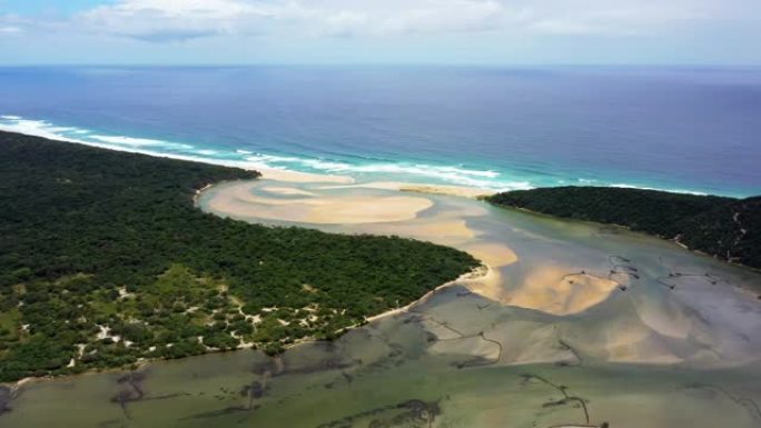 海洋侵入陆地的地方