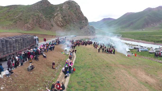 路边马场 河边马场 山谷马场高原赛马节日