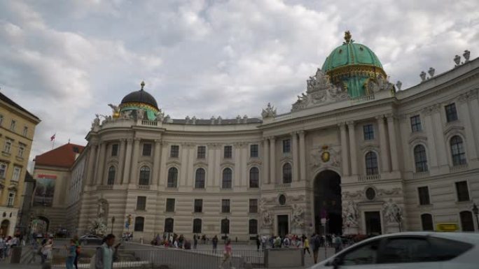 维也纳市中心夏日著名建筑交通广场慢动作全景4k奥地利