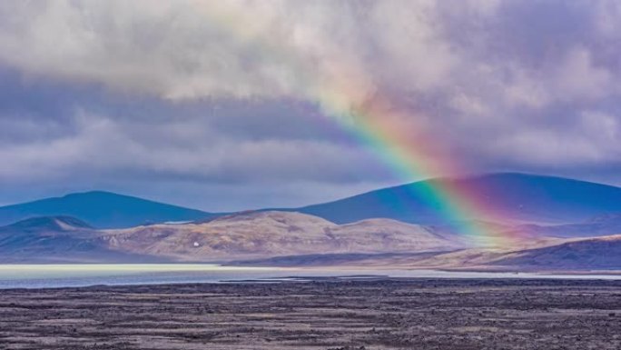 冰岛巨大的彩虹云延时视频