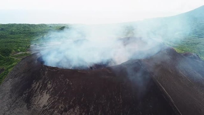 瓦努阿图亚苏尔火山爆发塔纳岛4k视频缩小